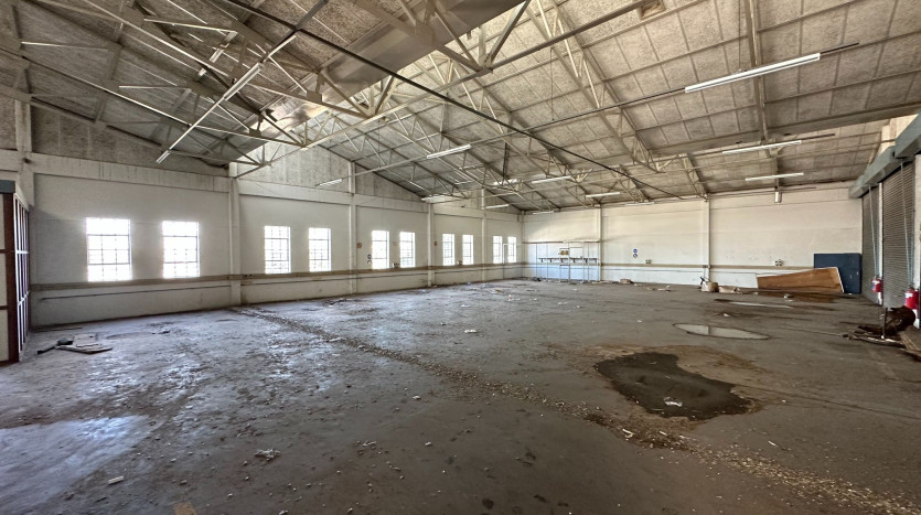 TELKOM PORTFOLIO: Industrial Property In North End Property Images