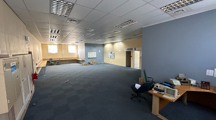 TELKOM PORTFOLIO: Industrial Property In North End Property Images