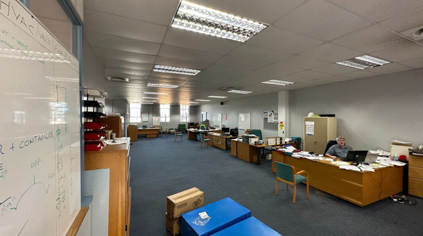 TELKOM PORTFOLIO: Industrial Property In North End Property Images