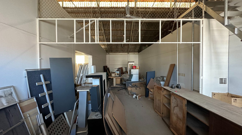 TELKOM PORTFOLIO: Industrial Property In North End Property Images