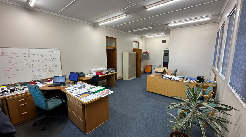 TELKOM PORTFOLIO: Industrial Property In North End Property Images