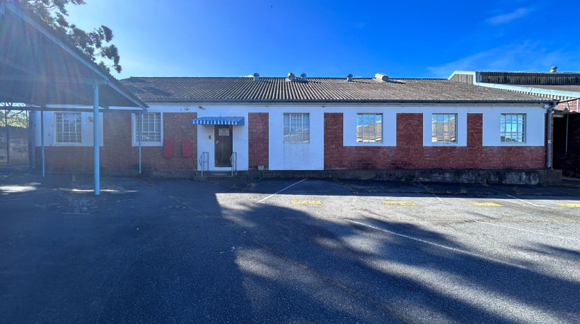 TELKOM PORTFOLIO: Industrial Property In North End Property Images