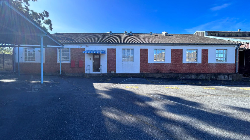TELKOM PORTFOLIO: Industrial Property In North End Property Images