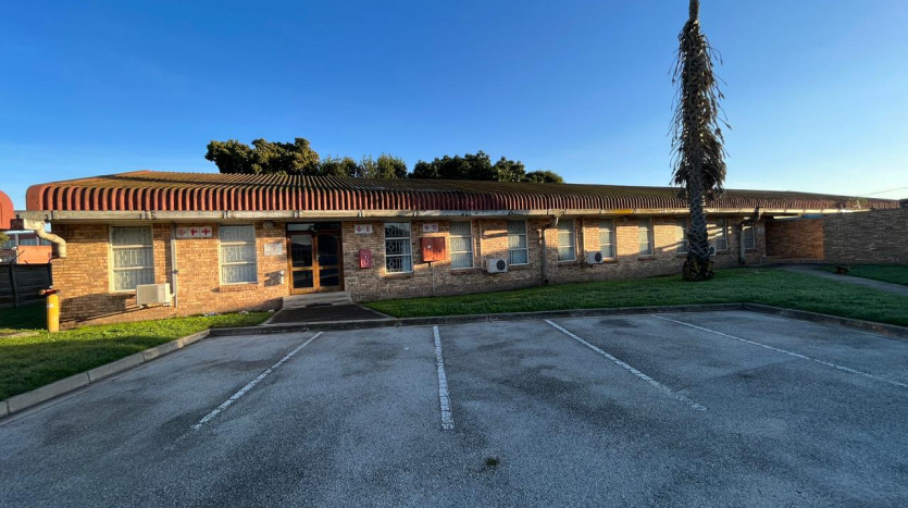 TELKOM PORTFOLIO: Multi-Use Industrial Facility, Uitenhage Property Images