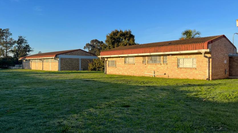 TELKOM PORTFOLIO: Multi-Use Industrial Facility, Uitenhage Property Images