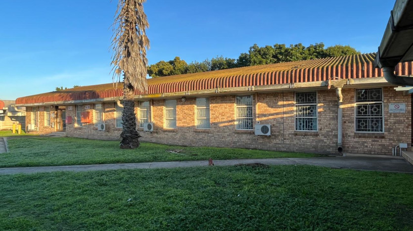 TELKOM PORTFOLIO: Multi-Use Industrial Facility, Uitenhage Property Images