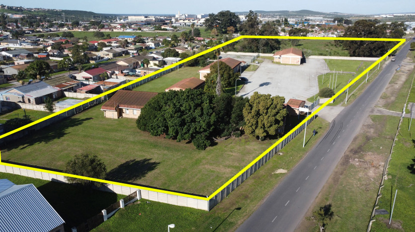 TELKOM PORTFOLIO: Multi-Use Industrial Facility, Uitenhage Property Images