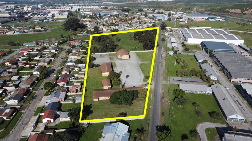 TELKOM PORTFOLIO: Multi-Use Industrial Facility, Uitenhage Property Lead Image