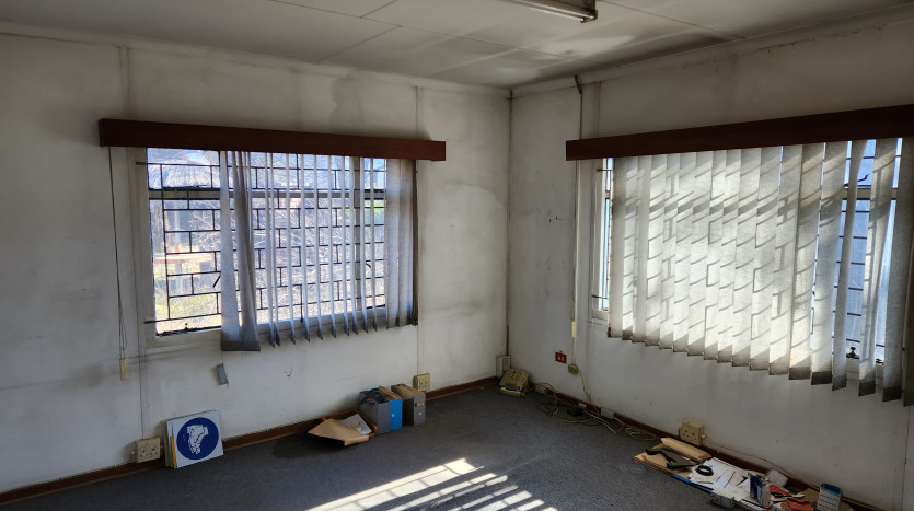 TELKOM PORTFOLIO: Re-development Property in Ficksburg Property Images