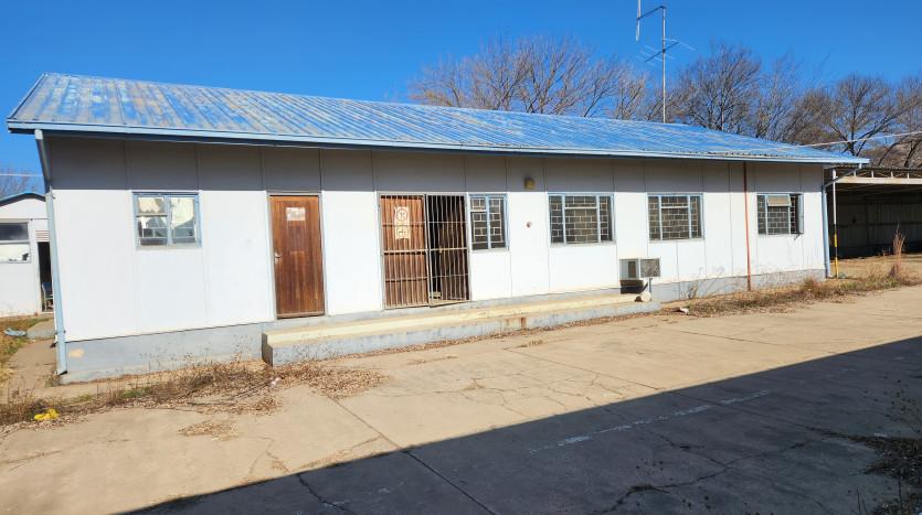 TELKOM PORTFOLIO: Re-development Property in Ficksburg Property Images