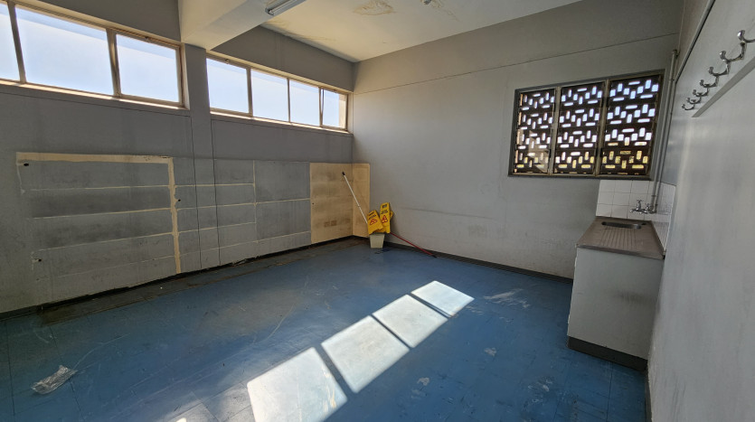 TELKOM PORTFOLIO: Warehouse, Accommodation and Offices in Boksburg Property Images