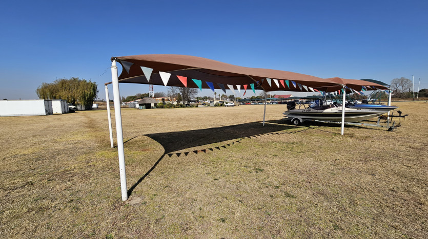 TELKOM PORTFOLIO: Warehouse, Accommodation and Offices in Boksburg Property Images