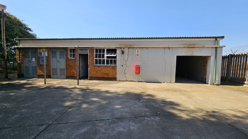 TELKOM PORTFOLIO: Warehouse, Accommodation and Offices in Boksburg Property Images