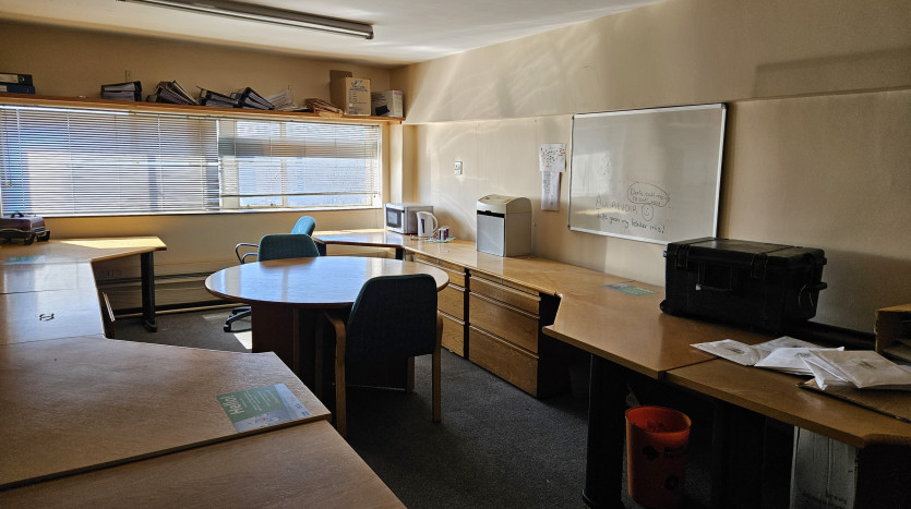 TELKOM PORTFOLIO: Multi-Storey Office Building Property Images
