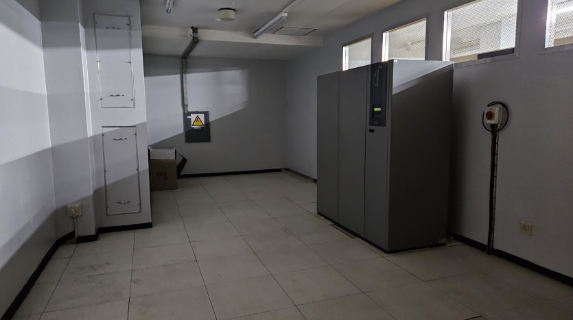 TELKOM PORTFOLIO: Multi-Storey Office Building Property Images