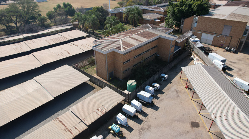 TELKOM PORTFOLIO: Large Industrial Property with Various Outbuildings Property Images