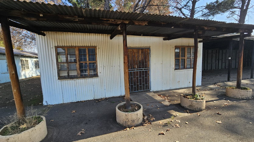 TELKOM PORTFOLIO: Large Warehouse/Workshop in Vereeniging Property Images