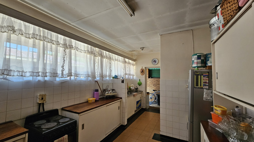TELKOM PORTFOLIO: Large Residential Estate with 28 Residential Units Property Images