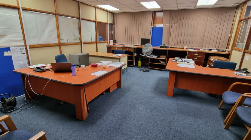TELKOM PORTFOLIO: Frontline Industrial Building in Mobeni, Durban Property Images