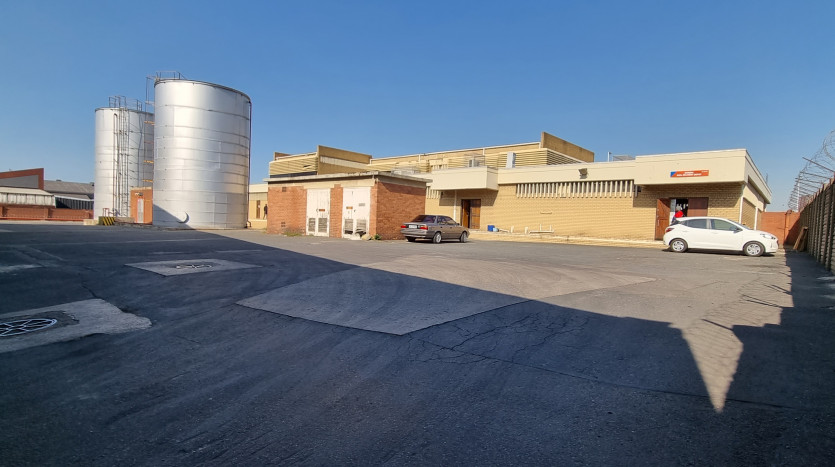 TELKOM PORTFOLIO: Frontline Industrial Building in Mobeni, Durban Property Images