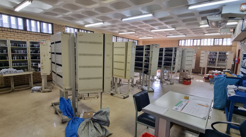 TELKOM PORTFOLIO: Frontline Industrial Building in Mobeni, Durban Property Images