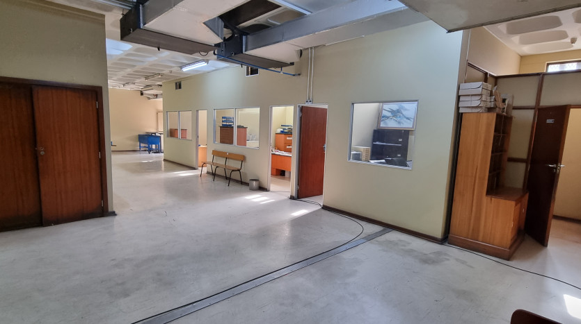 TELKOM PORTFOLIO: Frontline Industrial Building in Mobeni, Durban Property Images