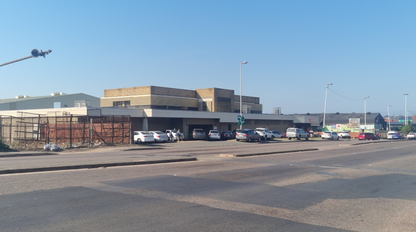 TELKOM PORTFOLIO: Frontline Industrial Building in Mobeni, Durban Property Images