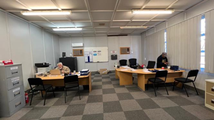 TELKOM PORTFOLIO: Large Industrial Property in Upington Property Images