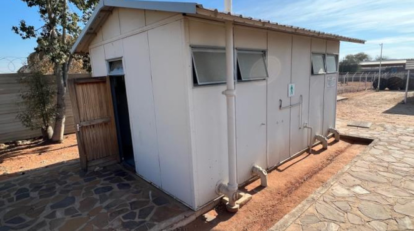 TELKOM PORTFOLIO: Large Industrial Property in Upington Property Images
