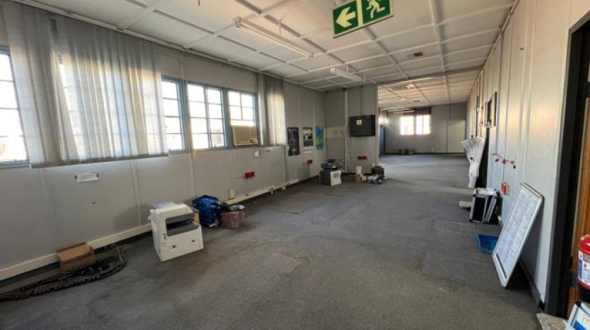 TELKOM PORTFOLIO: Large Industrial Property in Upington Property Images
