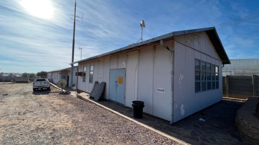 TELKOM PORTFOLIO: Large Industrial Property in Upington Property Images