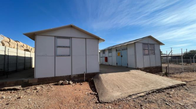 TELKOM PORTFOLIO: Large Industrial Property in Upington Property Images