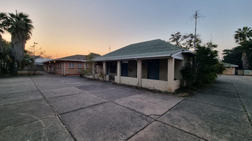 TELKOM PORTFOLIO: Prominent Commercial Property opposite Brits Hospital Property Images