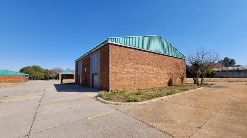 TELKOM PORTFOLIO: Industrial Property in Klerksdorp Property Images