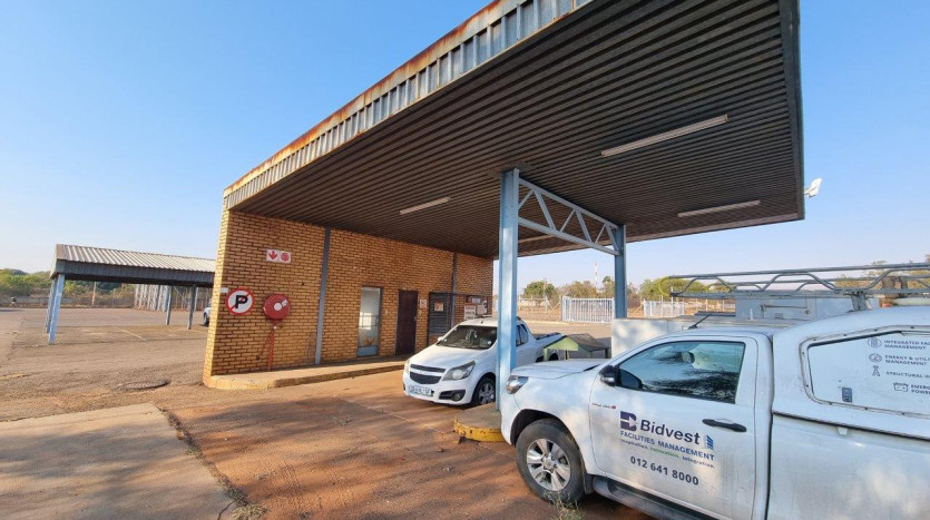 TELKOM PORTFOLIO: Property with Further Development Opportunity in Rustenburg Property Images