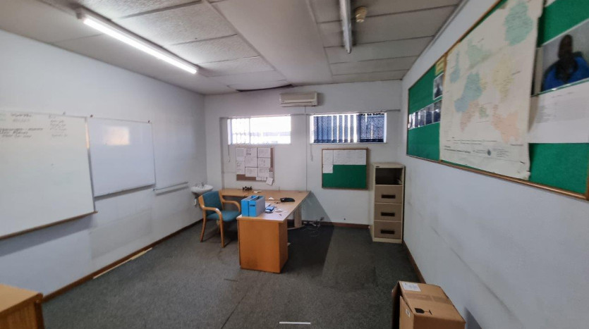 TELKOM PORTFOLIO: Property with Further Development Opportunity in Rustenburg Property Images
