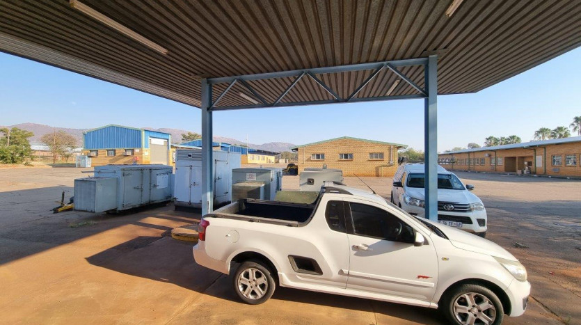 TELKOM PORTFOLIO: Property with Further Development Opportunity in Rustenburg Property Images