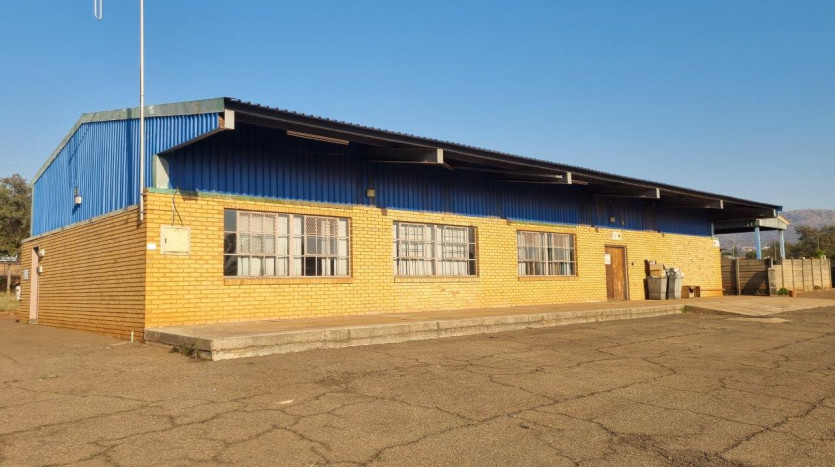TELKOM PORTFOLIO: Property with Further Development Opportunity in Rustenburg Property Images