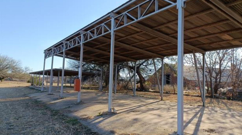 TELKOM PORTFOLIO: Industrial Property Improvements in Vryburg Property Images