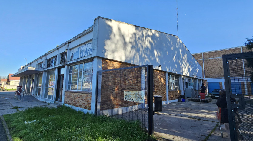 TELKOM PORTFOLIO: Prominent Retail Building in Kraaifontein Property Images