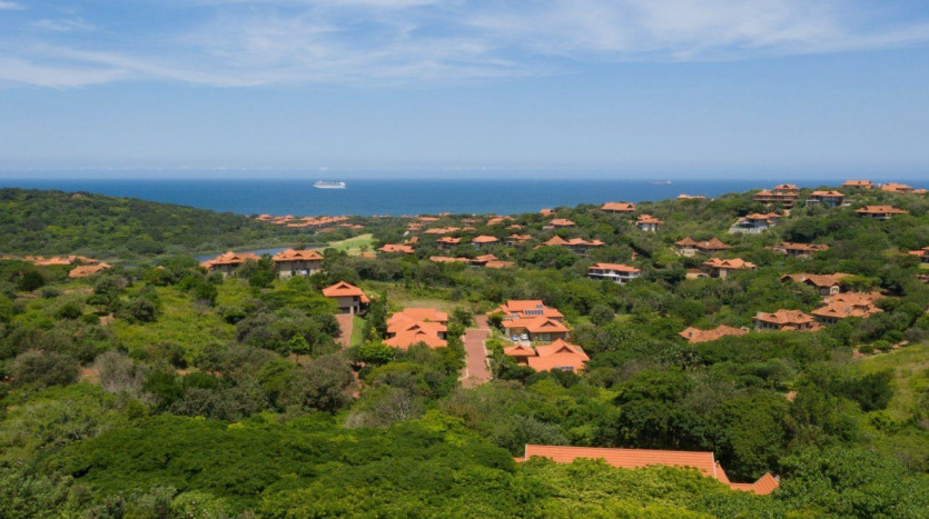 Large site in Hilltop Private Estate Property Images
