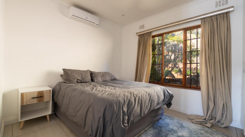 Pet Friendly Complex Living in La Lucia Property Images