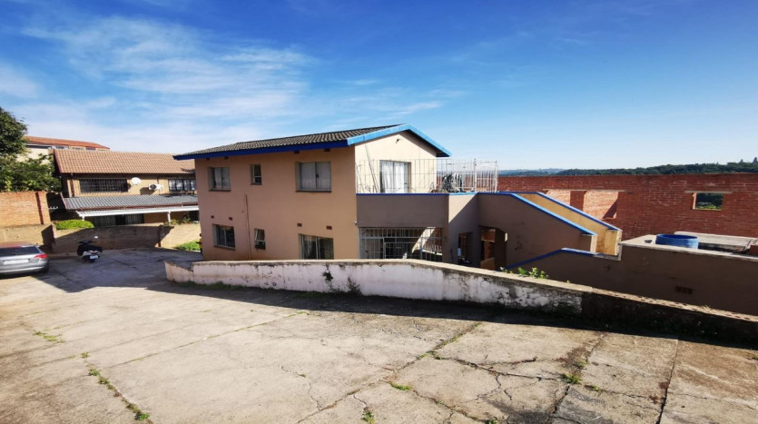 Development Opportunity for 17 Units Property Images