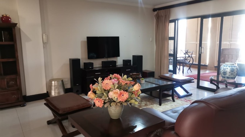 4 Bedroom Penthouse Opposite Gateway Property Images