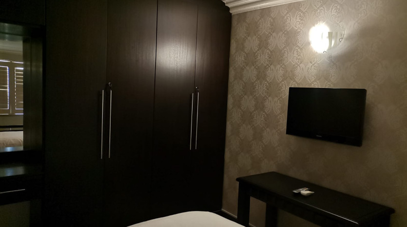 4 Bedroom Penthouse Opposite Gateway Property Images