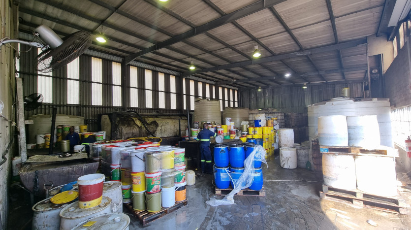 Industrial Premises in Complex Property Images