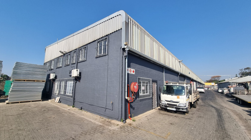 Industrial Premises in Complex Property Images