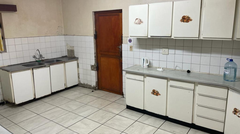 3 Bedroom House & Outbuilding in Butterworth Property Images