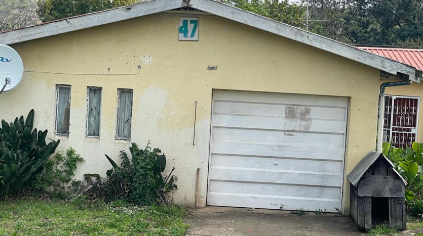 3 Bedroom House & Garage in Butterworth Property Images
