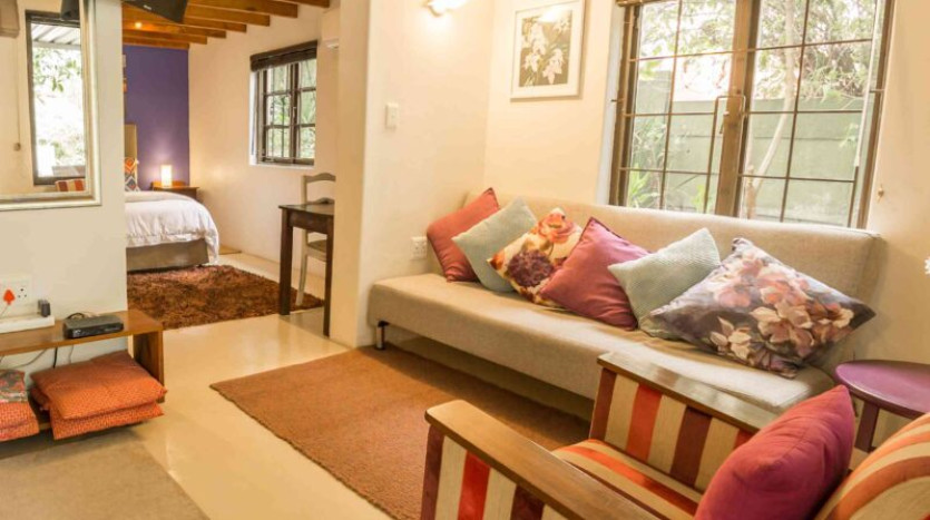 4 Star Guest House In Glenwood Property Images